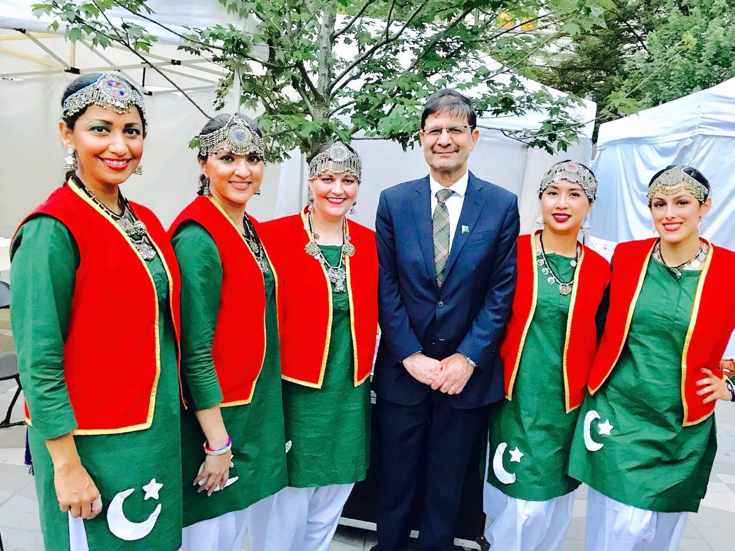 With Consul General Dr. Muhammad Tariq